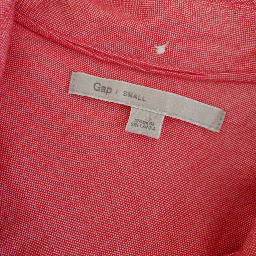 GAP long sleeve button-down shirt SIZE S - Picture 3 of 4